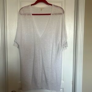 Eileen Fisher. White Tunic. large. GREAT PRICE!